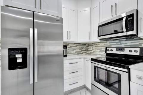 6623 Southport Drive, Boynton Beach FL - photo 17 of 57