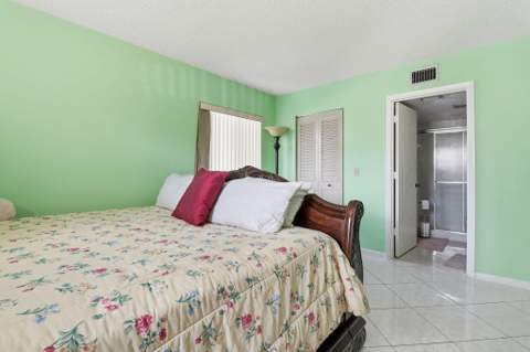 1102 Green Pine Boulevard #A1, West Palm Beach FL - photo 20 of 24