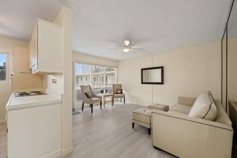 3205 SE 7th Street #206, Pompano Beach FL - photo 11 of 21