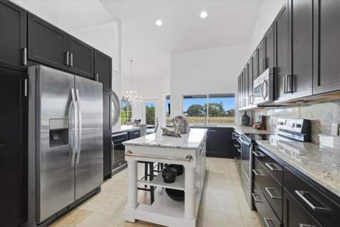 2106 Sunderland Avenue, Wellington FL - photo 14 of 47