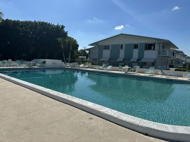 2 bedroom Condominium at 2381 Sunset Avenue #216, Lakeside Point, Lake Worth — photo 2