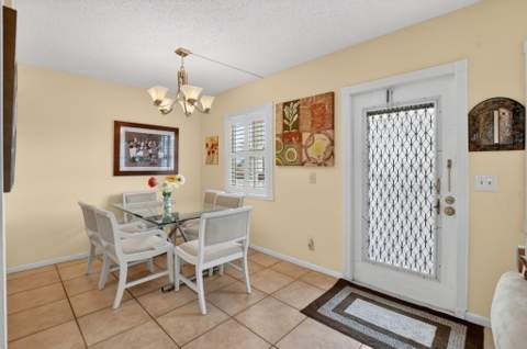 4008 Hythe A, Boca Raton FL - photo 7 of 63