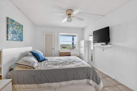 4008 Hythe A, Boca Raton FL - photo 14 of 63