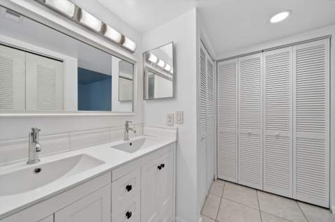 1679 SE Green Acres Circle #Mm 102, Port St. Lucie FL - photo 7 of 29