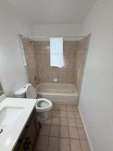 1334 N Mangonia Drive, West Palm Beach FL - photo 17 of 32