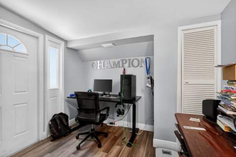 831 30th Court, West Palm Beach FL - photo 16 of 33