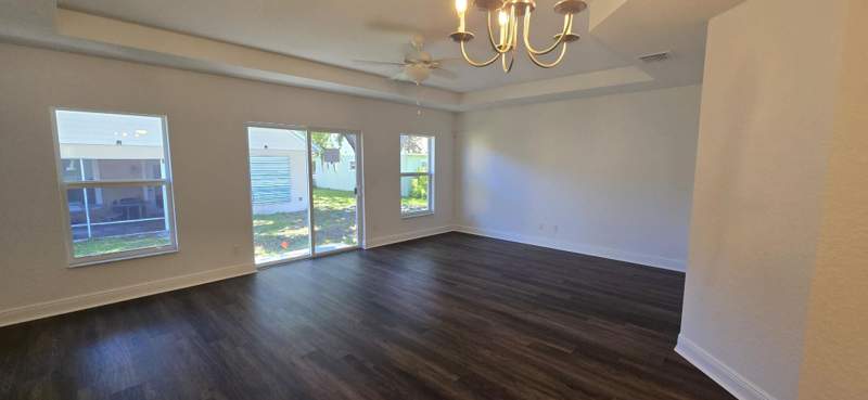 3 bedroom Single Family Residence at 320 Means Court, The Oaks At Moores'S Creek II, Fort Pierce — photo 2