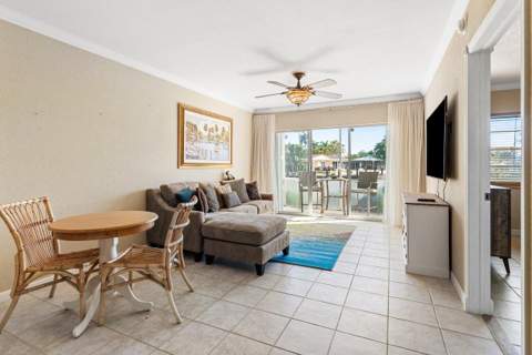 2201 SE 9th Street #107, Pompano Beach FL - photo 9 of 34