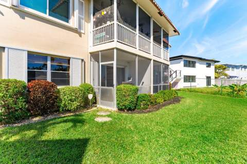 2201 SE 9th Street #107, Pompano Beach FL - photo 21 of 34