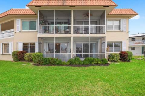 2201 SE 9th Street #107, Pompano Beach FL - photo 23 of 34