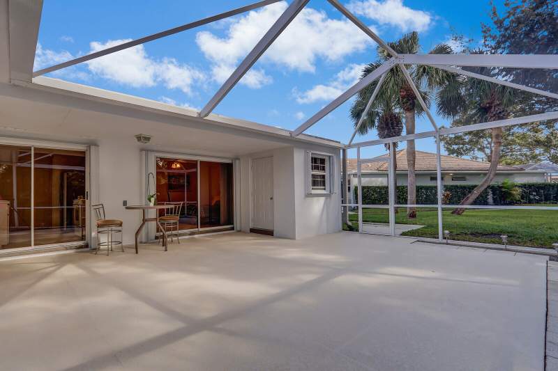 2 bedroom Townhouse at 9503 Chapman Oak Court, Oaks-Sunterrace 4, Palm Beach Gardens — photo 4