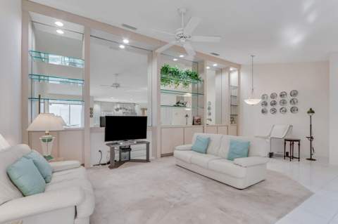 9503 Chapman Oak Court, Palm Beach Gardens FL - photo 8 of 17