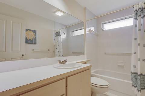 9503 Chapman Oak Court, Palm Beach Gardens FL - photo 16 of 17