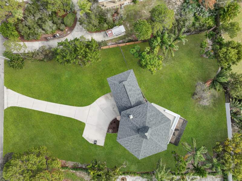 4 bedroom Single Family Residence at 9752 SE Highborne Way, Papaya Village, Hobe Sound — photo 3