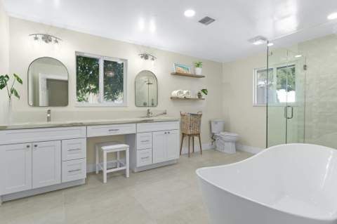 912 SE 8th Court, Deerfield Beach FL - photo 20 of 36