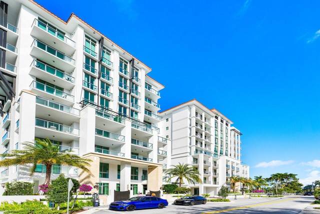 Royal Palm Residences
