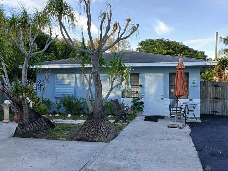 3 bedroom Single Family Residence at 239 Gulfstream Blvd. ( Se 36 Ave.) Boulevard, Gulfstream Estates 2, Boynton Beach — photo 1
