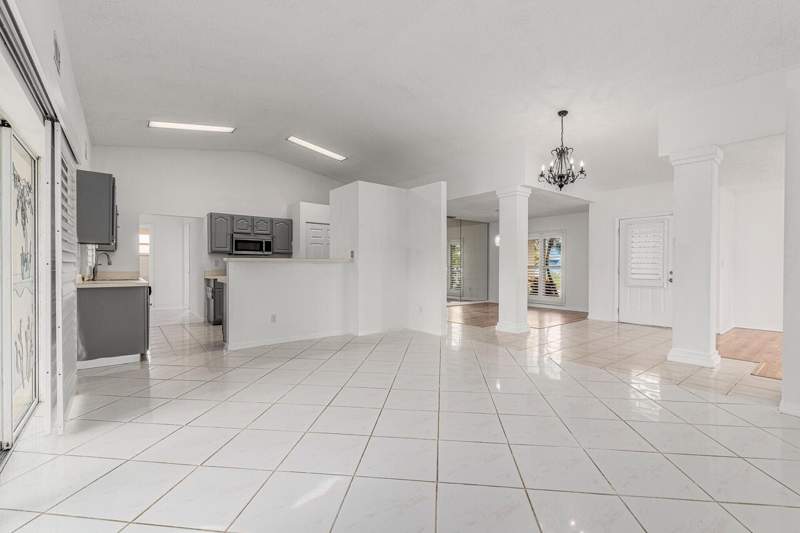 3 bedroom Single Family Residence at 1126 SW Calmar Avenue, Port St Lucie Section 33, Port St. Lucie — photo 5