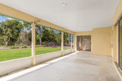 1126 SW Calmar Avenue, Port St. Lucie FL - photo 21 of 23