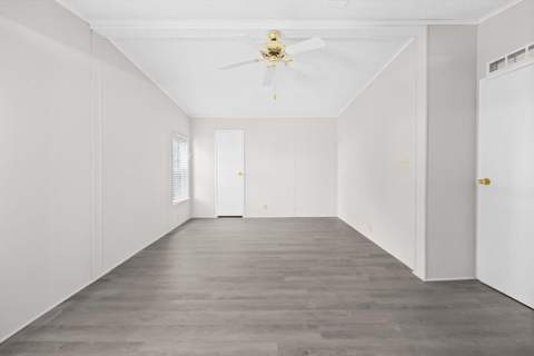 8221 Cinnamon Lane, Port St. Lucie FL - photo 10 of 20