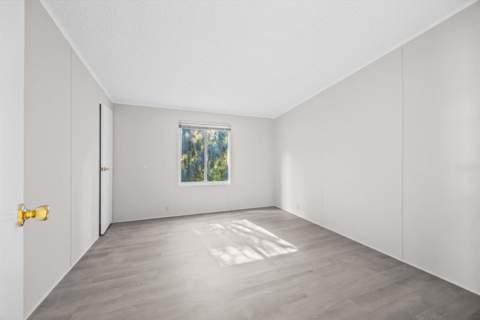 8221 Cinnamon Lane, Port St. Lucie FL - photo 14 of 20