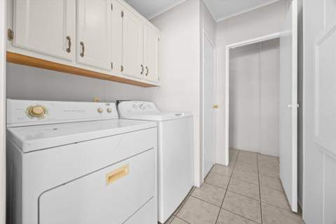 8221 Cinnamon Lane, Port St. Lucie FL - photo 17 of 20