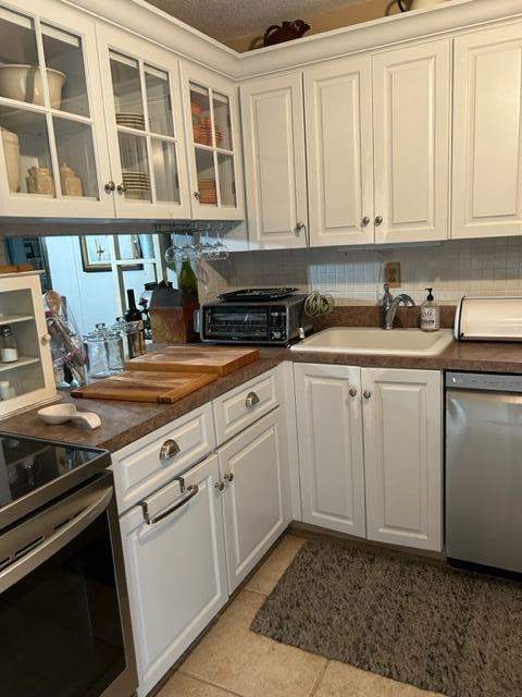 1 bedroom Condominium at 2811 S Garden Drive #207, Lake Clarke Gardens Condo 25, Lake Worth — photo 3