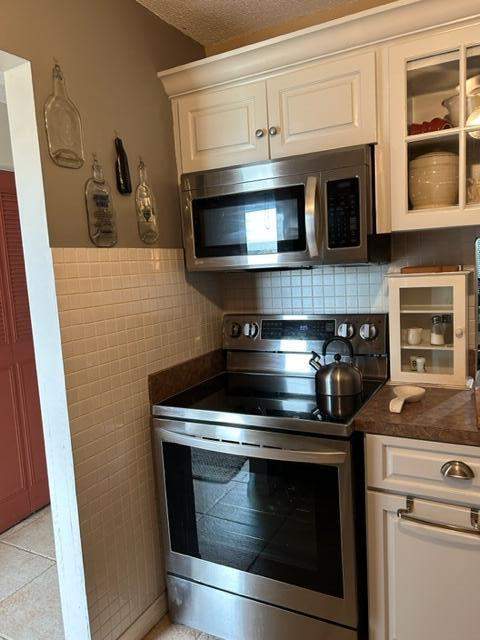 1 bedroom Condominium at 2811 S Garden Drive #207, Lake Clarke Gardens Condo 25, Lake Worth — photo 4