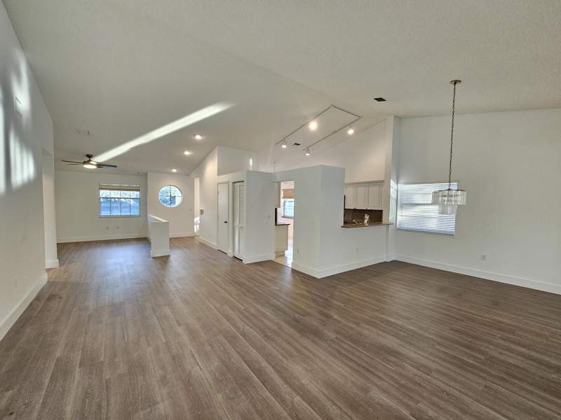 2 bedroom Condominium at 9637 Shadybrook Drive #201, Palm Isles I, II And III Condos, Boynton Beach — photo 3