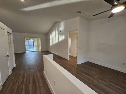 9637 Shadybrook Drive #201, Boynton Beach FL - photo 7 of 24