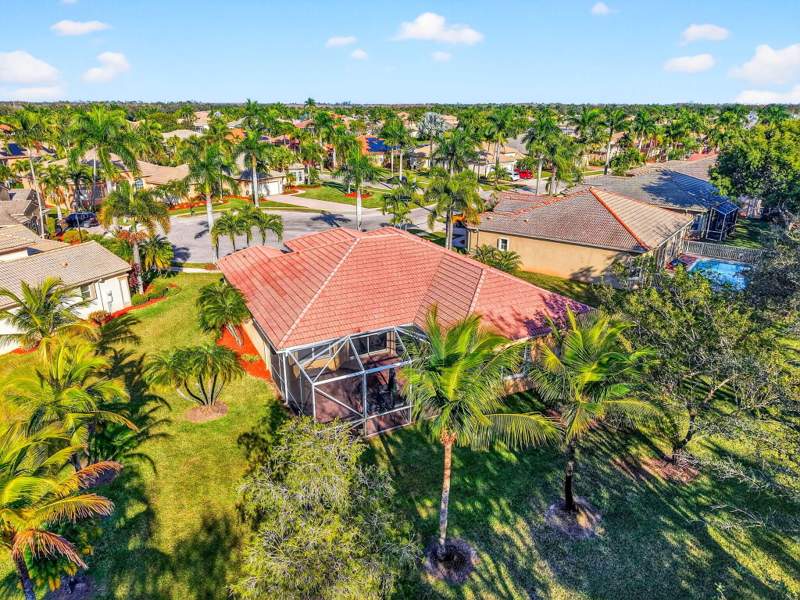 3 bedroom Single Family Residence at 9566 Lantern Bay Circle, Baywinds Rpd 2, West Palm Beach — photo 4