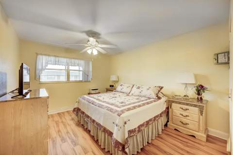 601 Monaco M #M, Delray Beach FL - photo 10 of 14