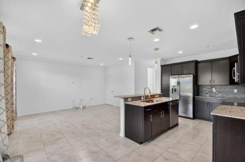 4545 Tara Cove Way, West Palm Beach FL - photo 16 of 47
