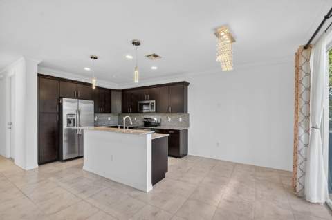 4545 Tara Cove Way, West Palm Beach FL - photo 17 of 47
