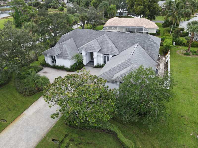 4 bedroom Single Family Residence at 1111 SE Westchester Drive, River Vista Subdivision Replat, Port St. Lucie — photo 1