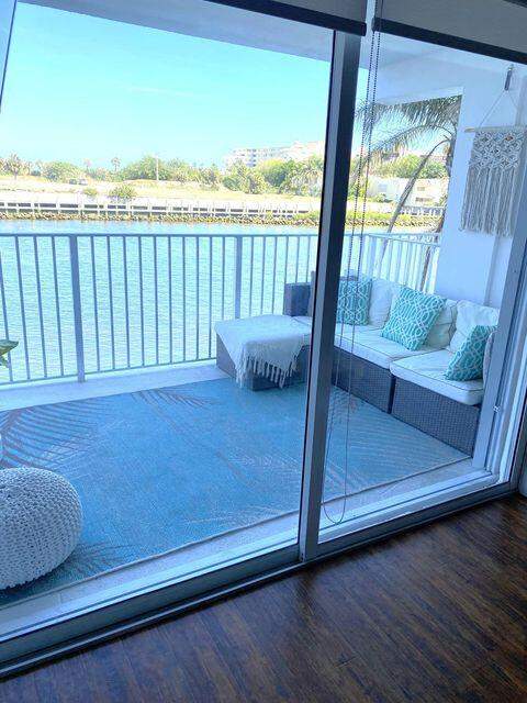 2 bedroom Condominium at 1536 SE 15th Court #202, Massachusetts Condo, Deerfield Beach — photo 4
