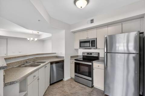 3643 NW Mediterranean Lane #103, Jensen Beach FL - photo 12 of 35
