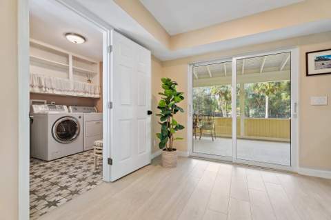 17375 Thunder Road, Jupiter Farms FL - photo 16 of 58