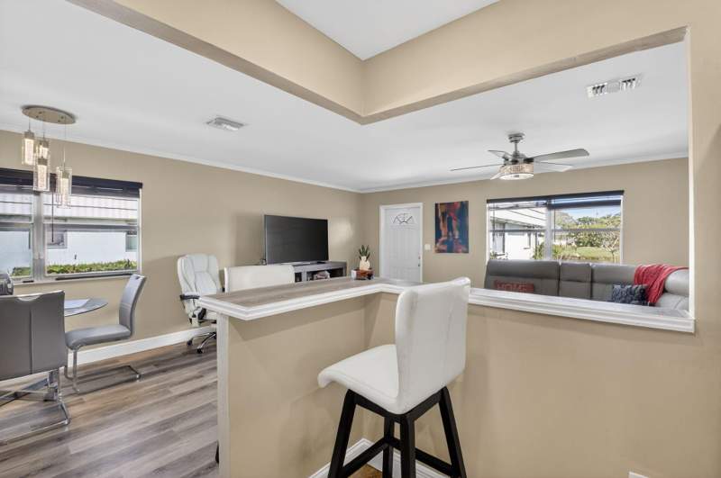 1 bedroom Condominium at 170 Valencia H, Kings Point Valencia Condos, Delray Beach — photo 4