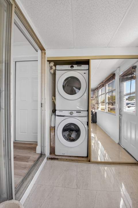 170 Valencia H, Delray Beach FL - photo 16 of 36