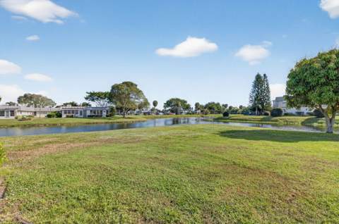 170 Valencia H, Delray Beach FL - photo 18 of 36