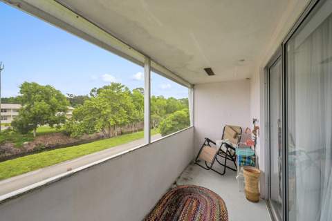 312 Sheffield M, West Palm Beach FL - photo 15 of 21