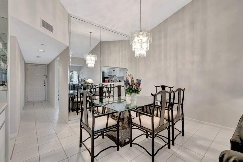 2 bedroom Condominium at 280 NW 67th Street #B207, San De Vance Golf and Tennis Club Condo, Boca Raton — photo 5