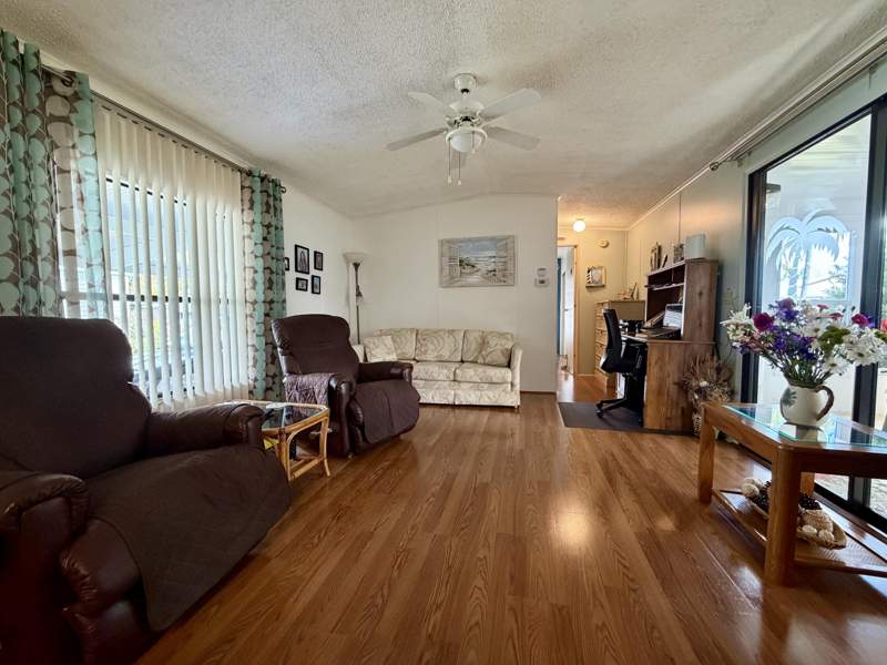 2 bedroom Manufactured Home at 14463 Dalia Avenue, Spanish Lakes Fairways, Fort Pierce — photo 3