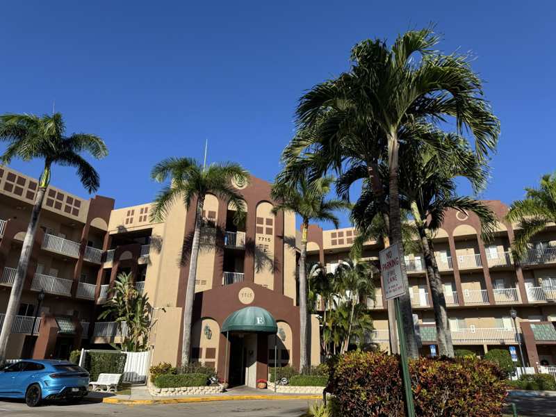 2 bedroom Condominium at 7715 Southampton Terrace #405, Southampton, Tamarac — photo 1