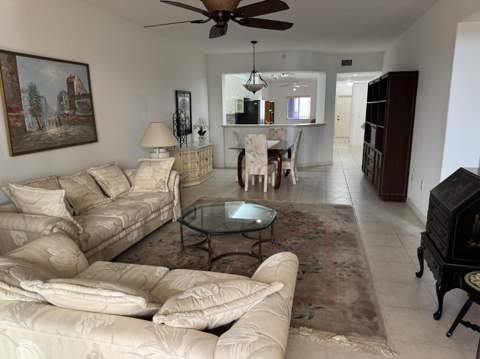 7715 Southampton Terrace #405, Tamarac FL - photo 17 of 45
