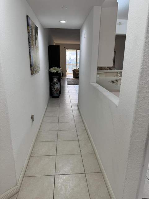 7715 Southampton Terrace #405, Tamarac FL - photo 11 of 45
