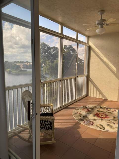 7715 Southampton Terrace #405, Tamarac FL - photo 19 of 45