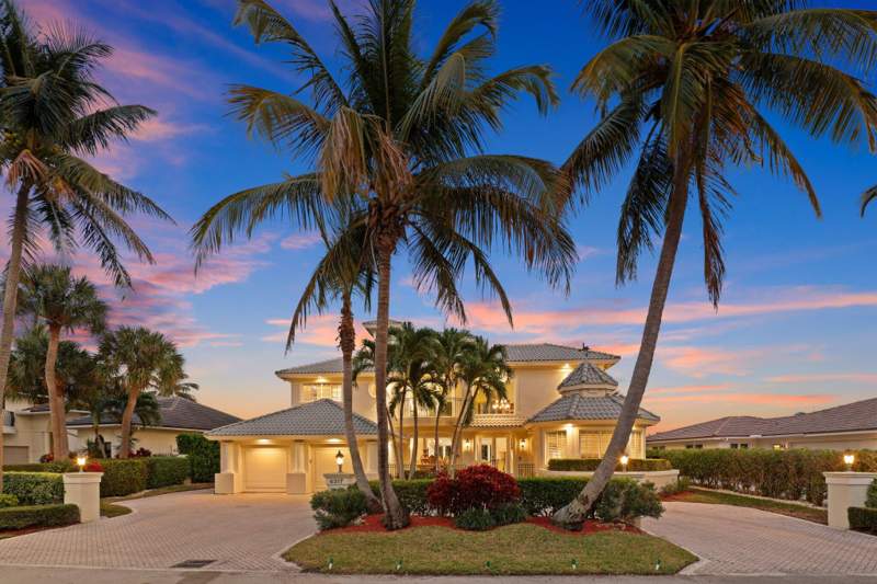 5 bedroom Single Family Residence at 4317 Intracoastal Drive, Bel Lido, Highland Beach — photo 3