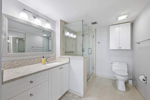 301 S Seas Drive #305, Jupiter FL - photo 14 of 23